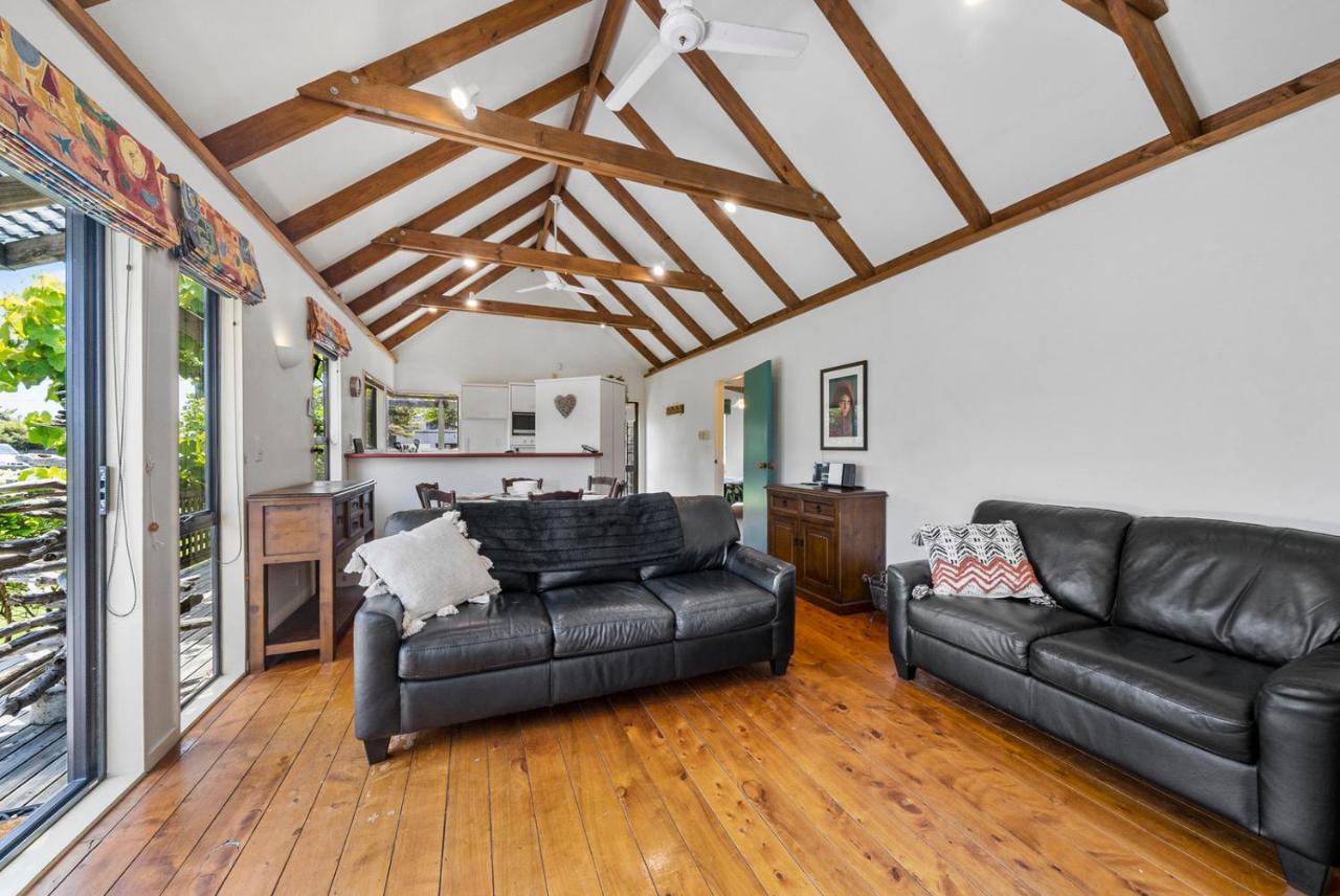 Waimea Cottage - Waikanae Holiday Home Zewnętrze zdjęcie